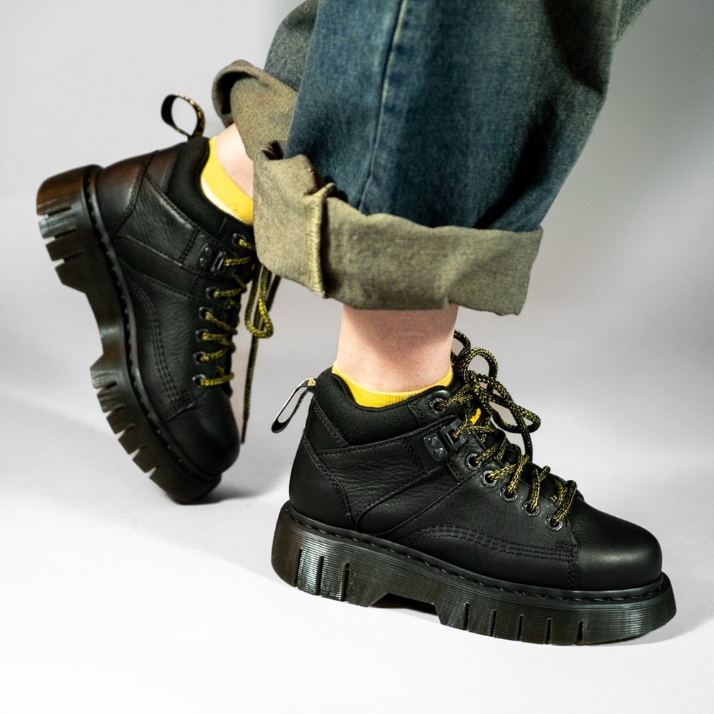 NEW Dr. Martens Unisex Woodard Grizzly Low Casual Leather Boots - 8 Women/7 Men